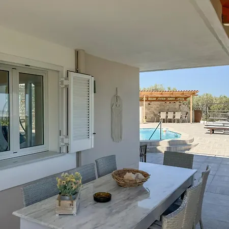 Villa Pano *